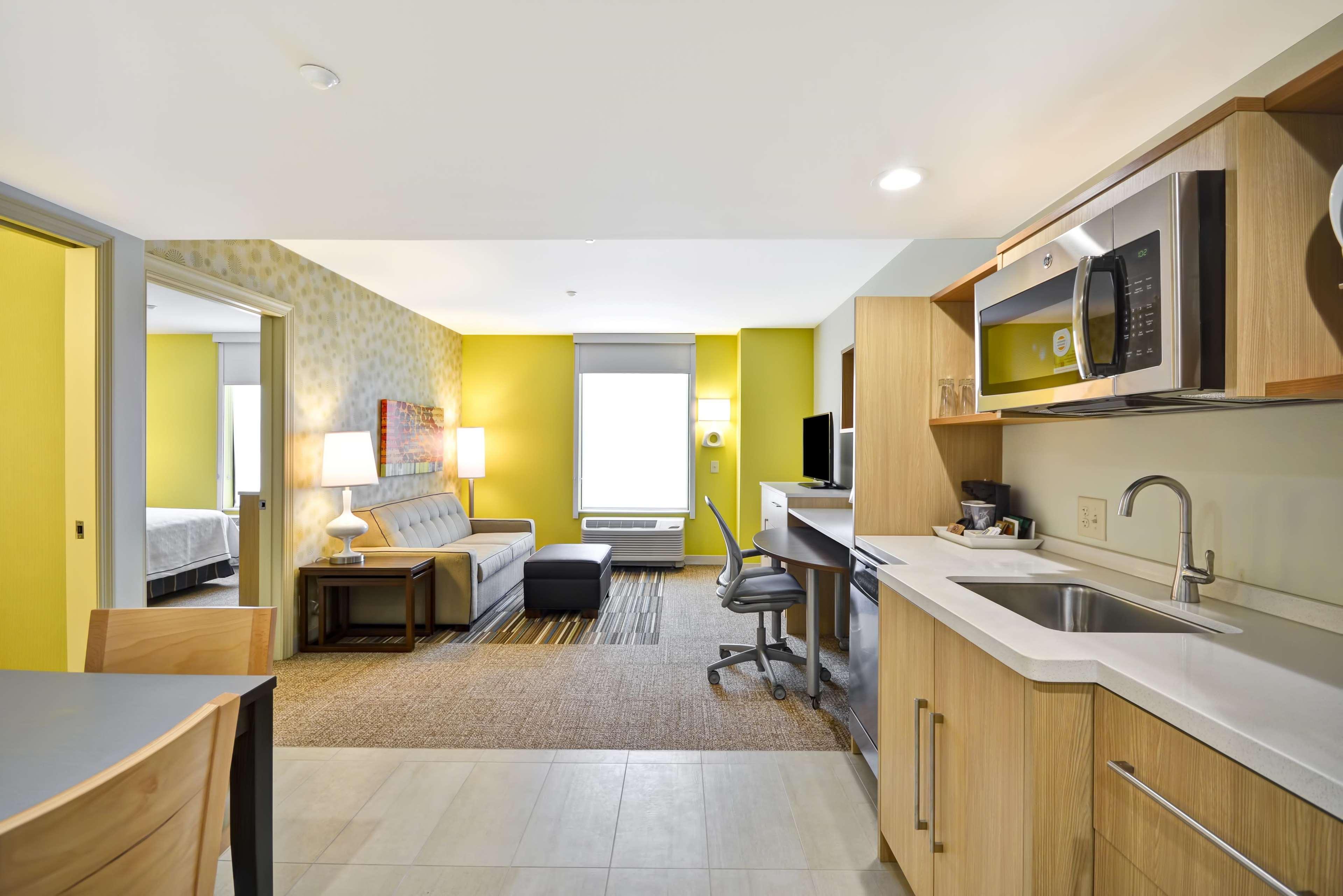 Home2 Suites By Hilton Decatur Ingalls Harbor Exterior photo